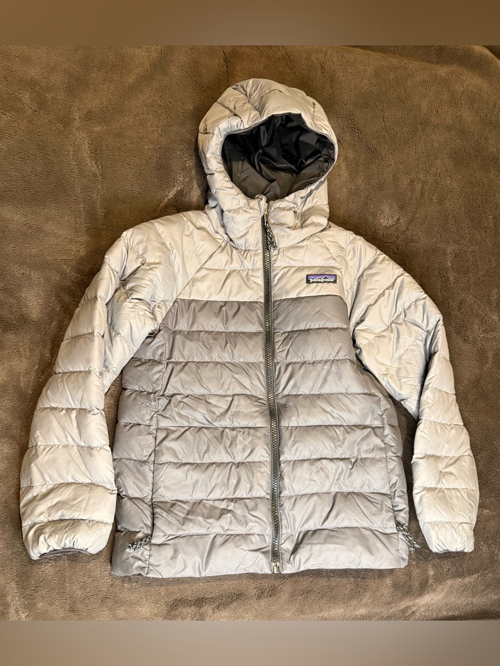 Patagonia Two-Tone Light Gray Reversible Hooded Puffer Jacket